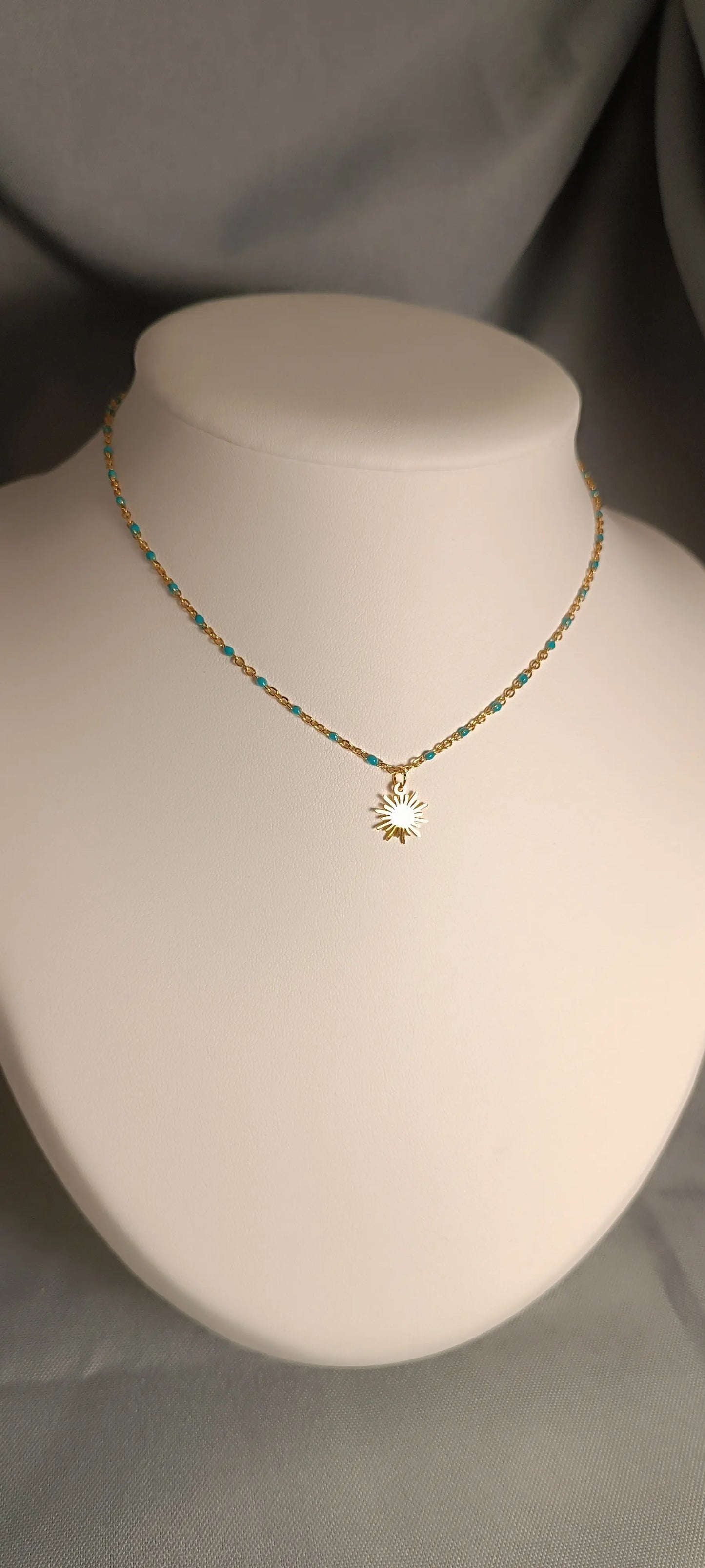 Collier -Etoile- Mel élégance