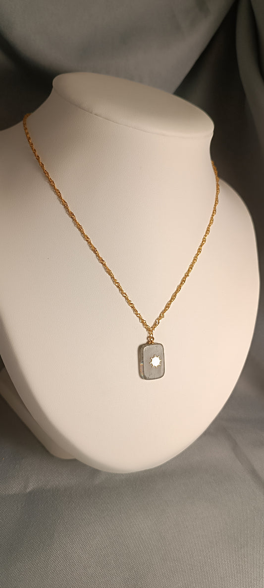 Collier
