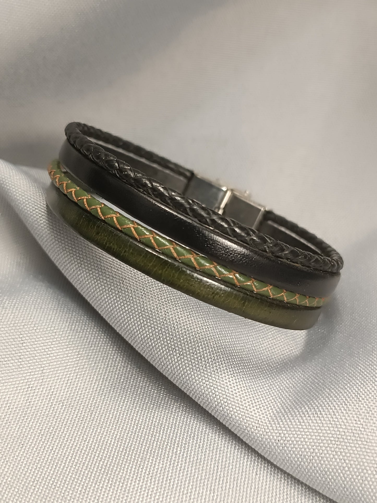 Bracelet cuir vert Mel élégance