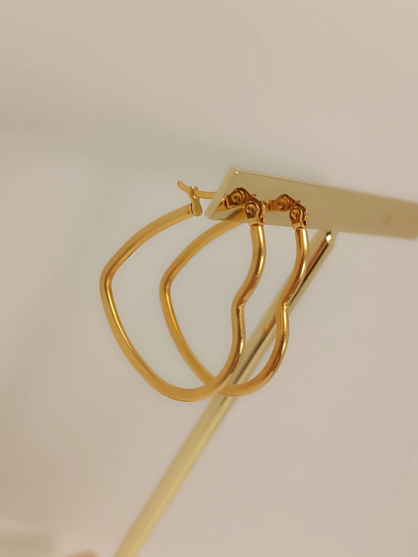 Boucle d'oreille -Love- Mel élégance